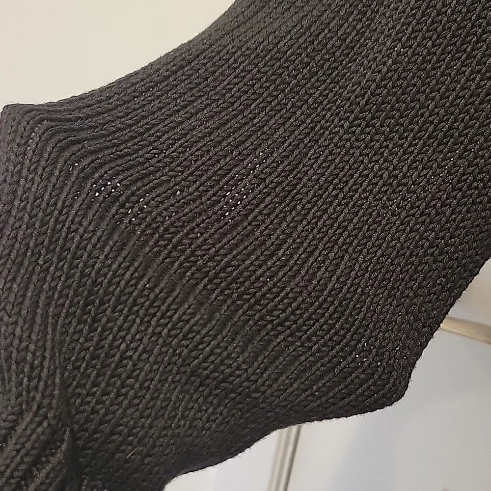 Banana Republic Men's Cotton Black Sweater Size M